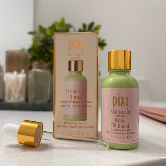 NIB | PIXI BEAUTY | ROSE OIL BLEND - Picture 2 of 10